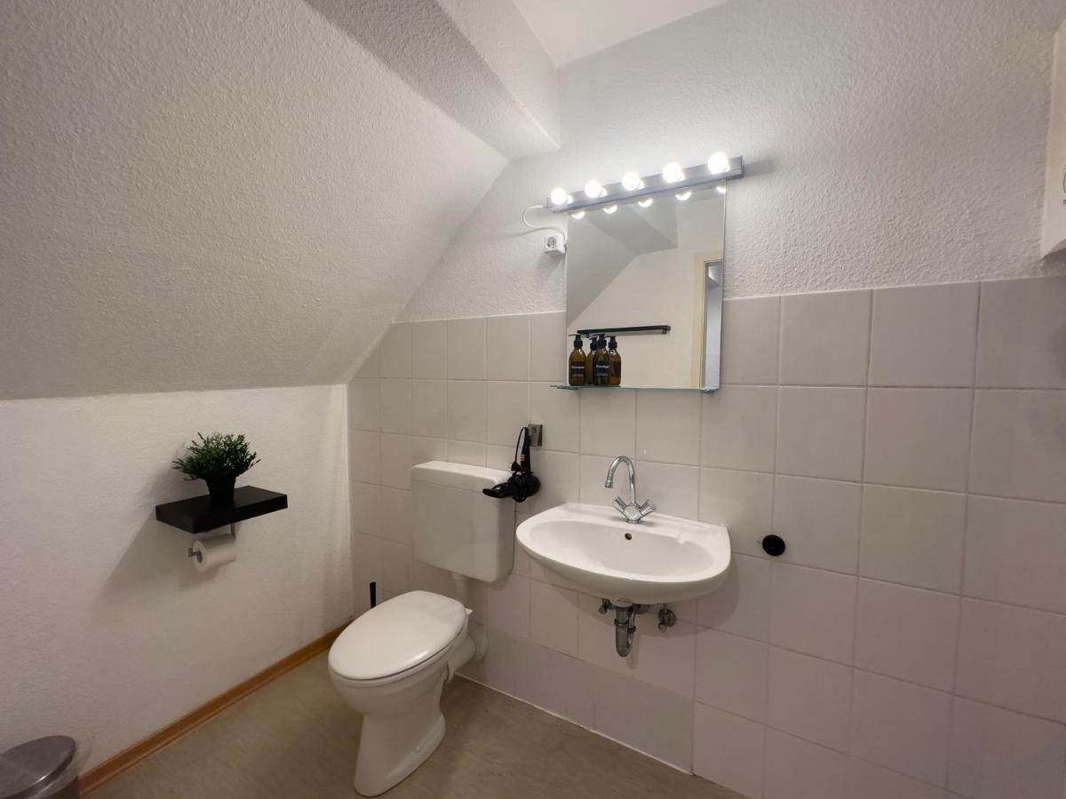 Design Wohnung Naehe Uni Кобленц Экстерьер фото